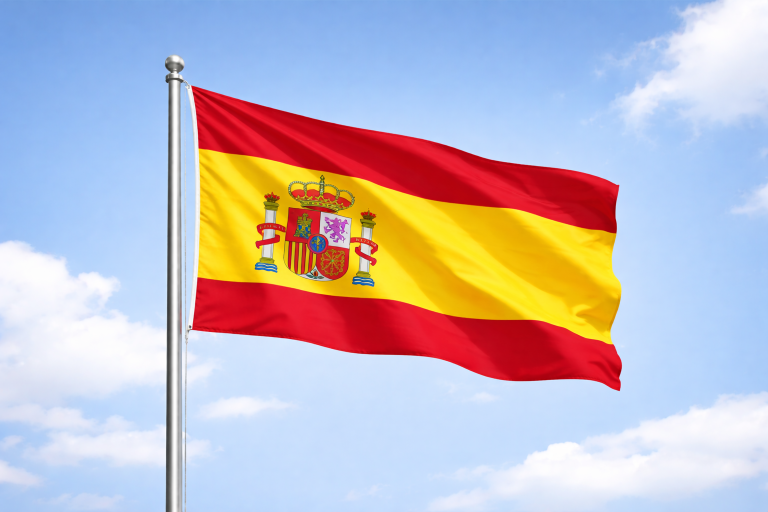 Spanische Flagge mit roten und gelben Streifen sowie dem Wappen in der Mitte.